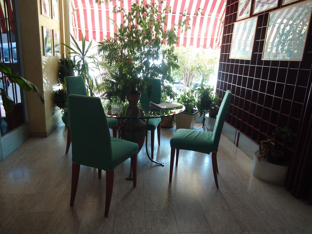 Hotel Ristorante Mommo Polistena Kültér fotó